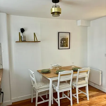 Le Living Paris Cdg-asterix-disney * Longperrier